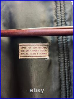 1950's US ARMY OVERCOAT TRENCH COAT 1950S KOREAN WAR ERA SIZE SMALL (BH)