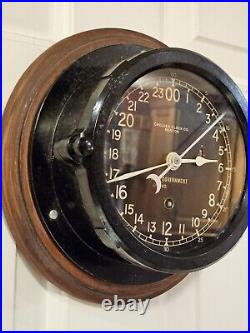 1953 CHELSEA U. S. Military Korean War Era Bakelite Nautical Porthole Ship Clock