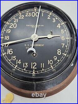 1953 CHELSEA U. S. Military Korean War Era Bakelite Nautical Porthole Ship Clock