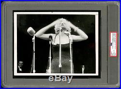 1954 Marilyn Monroe USO Tour Korean War 7 x 9 PSA/DNA Type I Original News Photo