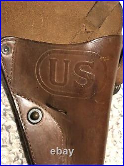 38 Smith & Wesson Victory. Pilots Shoulder Holster. Korean Era. Very Fine