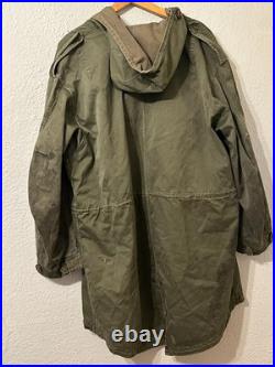 Distressed Vintage Sz Medium M-1951 Army Field Jacket Fishtail Parka Shell