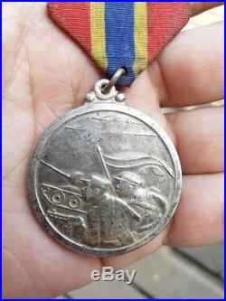 Extremely Rare Original DPRK North Korea Medal (Korean War Badge)