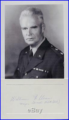 General William F. Dean Medal Honor Recipient Korean War Commander Signed Card