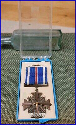 Korean War Distinguished Flying Cross Medal Slot Brooch Field Award Air Force