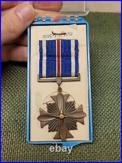 Korean War Distinguished Flying Cross Medal Slot Brooch Field Award Air Force