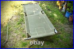 Korean War Era U. S. Army Cot, EXCELLENT Condition (Blanket Included)