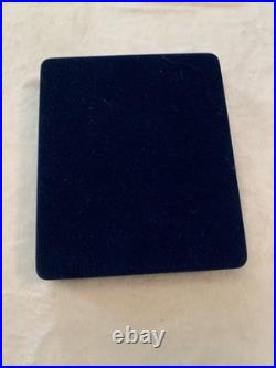 Korean War Veteran Ambassador For Peace Medal Set In Cases Old Military Awards