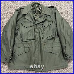 Korean War WW2 RARE M1943 Field Jacket Size 38R Army Military Medium With Liner