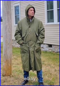 Legendary USMC'Chosin Reservoir' Extra Long Parka, Large With Liner, Korean War