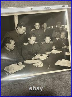 Lot Of 10 TEN Original Korean War Press Photos UN General Patch Uniform 8x10