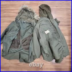 M-1948 M-48 Fishtail ARMY Military parka Korean War Complete With Liner Small