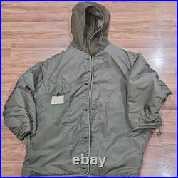M-1948 M-48 Fishtail ARMY Military parka Korean War Complete With Liner Small