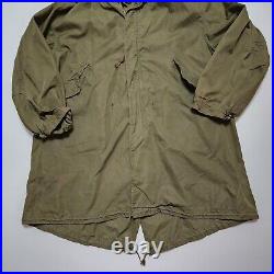 M-1951 Shell Parka Jacket Vintage 1950s USA Military Korean War Fishtail