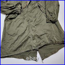 M-1951 Shell Parka Jacket Vintage 1950s USA Military Korean War March Fishtail