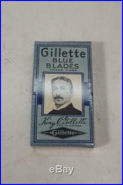 NOS Gillette Canadian Military Issue Army Razor Shaving Kit. Korean War