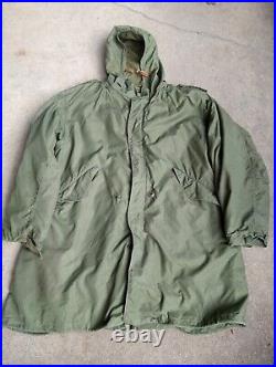 Original 1956 dated M51 US fishtail Parka MOD with Liner MEDIUM NO hood insert