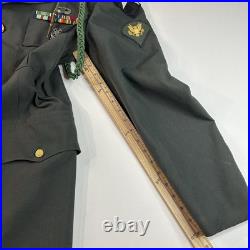 Original Korean War U. S Military Uniform Jacket 42L Rifleman Badges Decorated