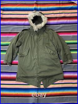 Original M-1951 M51 Korean War Fishtail Parka Medium with Fur Hood & Liner Jacket