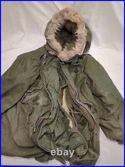 U. S. MILITARY FISHTAIL PARKA WithWOOL LINER Fur Trim SZ L 19 Distressed Airborne