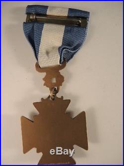 UDC Korean war medal with sea horse #181 & box United Daughters of Confederancy
