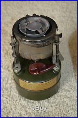 US Army Officer's Camp Stove M-1950 Korean War Era 1951 with Book and Container
