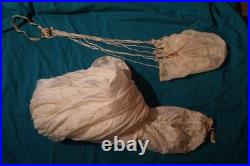 USAF Silk Parachute No Cords 1952 Korean War