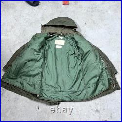 VTG Army Collector's Jacket Green Fishtail Parka M-1950 Korean World War 2