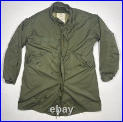 VTG US Army Fishtail Linear Extreme Cold Parka Korean War Military Jacket Small