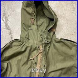 Vintage 1950s 1952 US Army M-51 Mod Parka Sz Medium