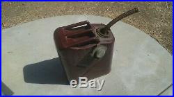 Vintage 1952 Usmc Metal Gas Can Korean War Military Collectible Bennett 1cc-5l
