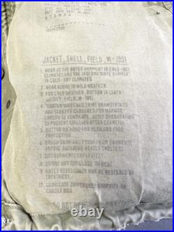 Vintage 50s M-51 U. S. Army Field Jacket Korean War OG-107 Large Worn Faded