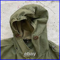 Vintage Korean War M-1951 Fishtail Parka Mens Medium Coat Jacket