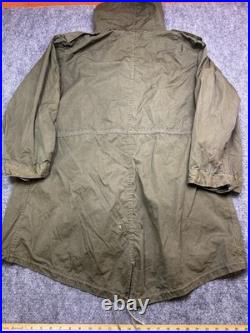 Vintage M-1951 Fishtail Parka Shell Jacket Army Green US Military M51 Korean War
