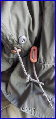 Vintage M-1951 Medium Fishtail Parka Shell With Liner With Real Fur Hood original