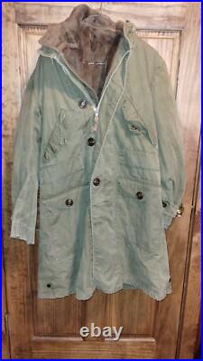 Vintage US Army M-1947 OD Green parka Size Small WithMedium Liner item #13