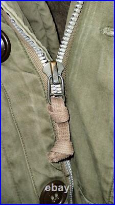 Vintage US Army M-1947 OD Green parka Size Small WithMedium Liner item #13