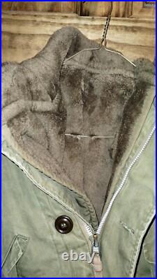 Vintage US Army M-1947 OD Green parka Size Small WithMedium Liner item #13