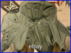 Vtg 1951 Military USAF M51 OVERCOAT PARKA WITH PILE LINER 1951 KOREAN WAR SMALL Vtg 1951 Military USAF M51 OVERCOAT PARKA WITH PILE LINER 1951 KOREAN WAR SMALL