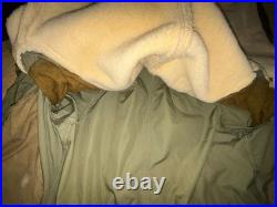 Vtg 1951 Military USAF M51 OVERCOAT PARKA WITH PILE LINER 1951 KOREAN WAR SMALL