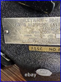 WW2 Korean War Bendix Aviation Aviator Bubble Sextant AN5851-1 and Bakelite Box