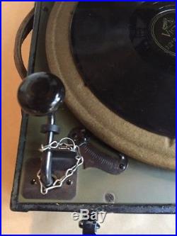 Ww2-korean War Era Mechanical Field Phonograph-hand Crank-model 9c-victrola